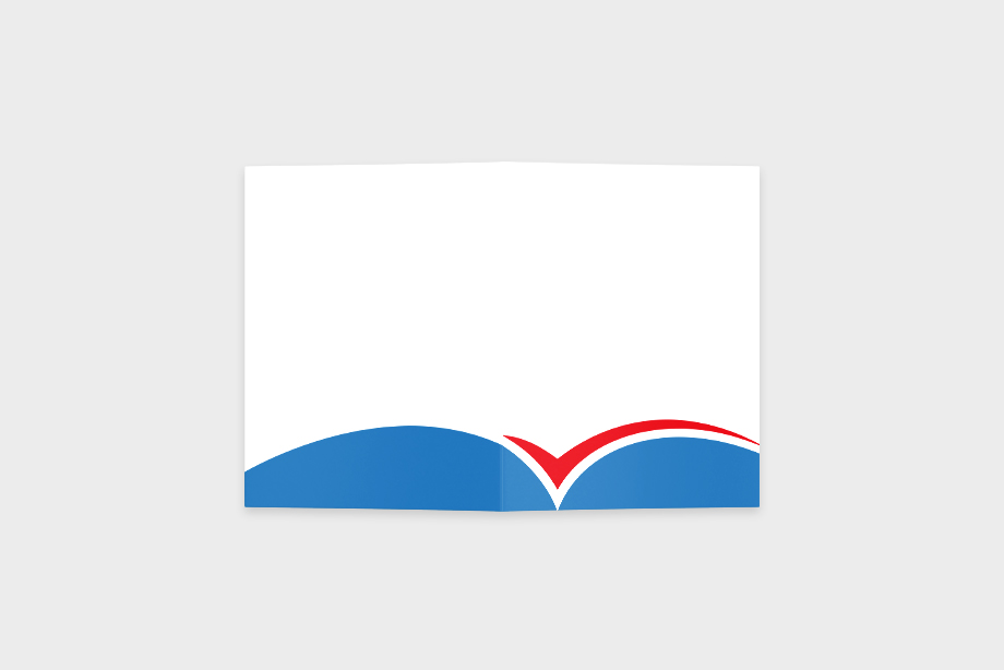 Einbruchfalz-Flyer geschlossen dargestellt – Außenansicht eines mittig gefalzten Flyers