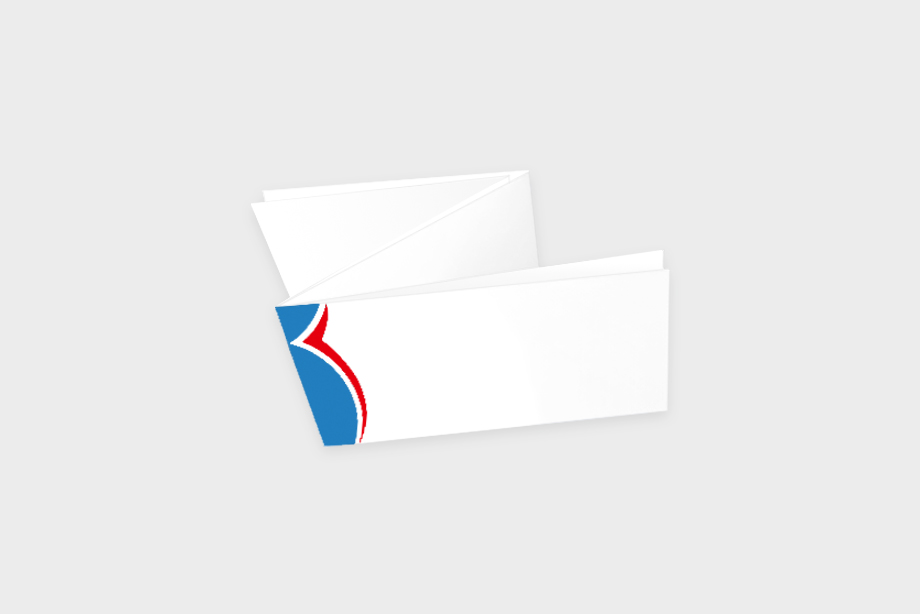 Gefalzter Flyer mit Zickzackfalz – kompakter Werbeflyer mit mehrfacher Zickzack-Falzung